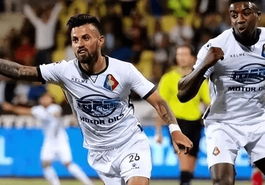 史底蕴和球 史底蕴和球