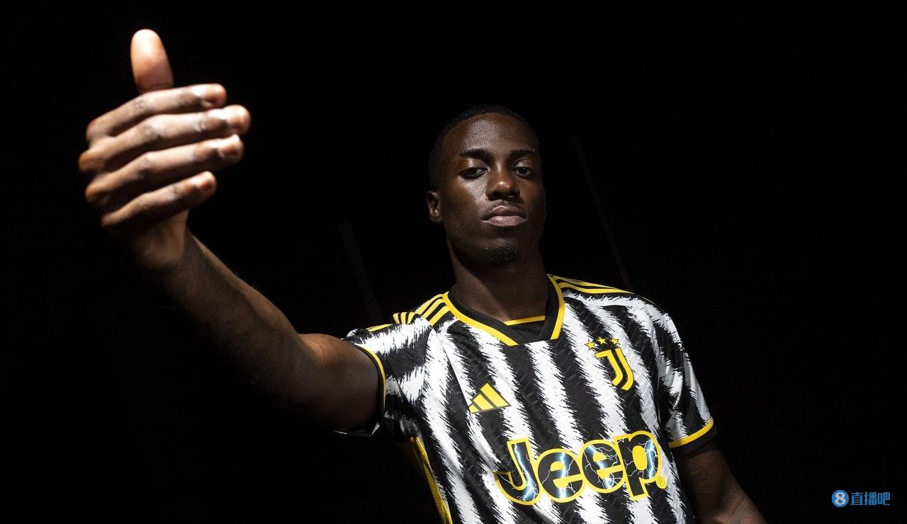 球把对手拖 球把对手拖